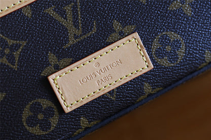 Franco Shops - Louis Vuittons  - 9728