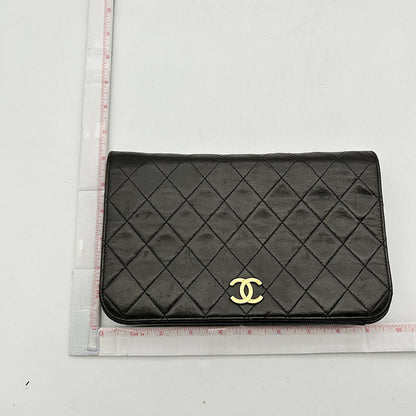 Chanel Quilted Classic CC Flap Bag - Black Shoulder Bags, Handbags ch55194ce
