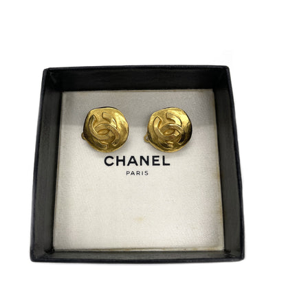 Chanel CC Clip On Earrings Metal Earrings in Excellent condition