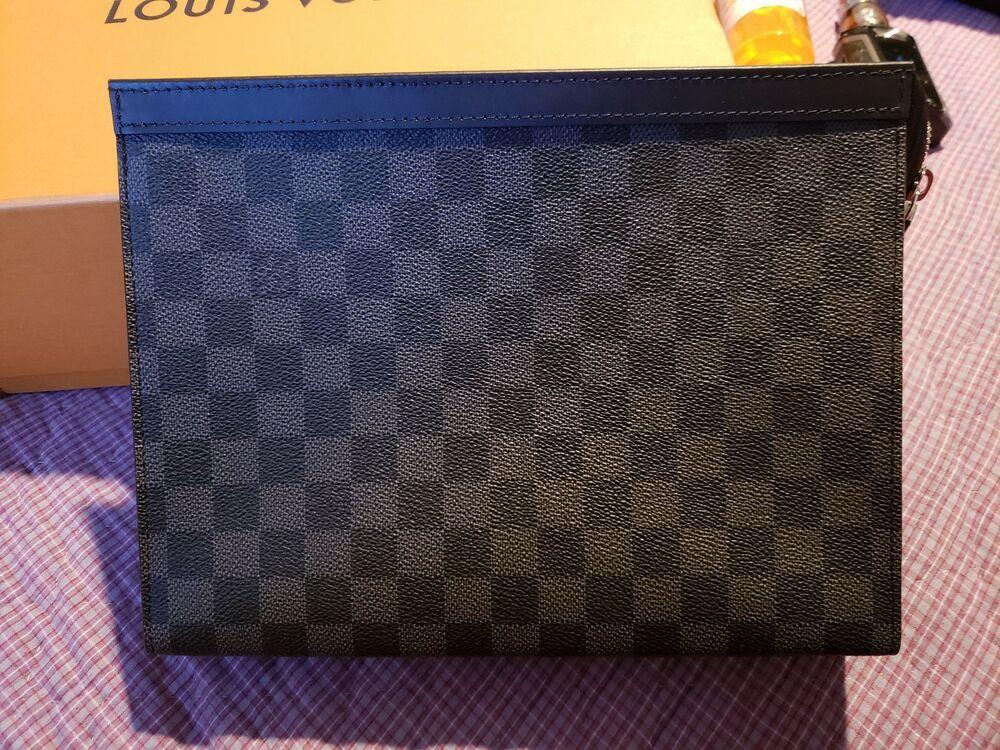 Louis Vuitton Pochette Voyage MM Damier Graphite Canvas 2017