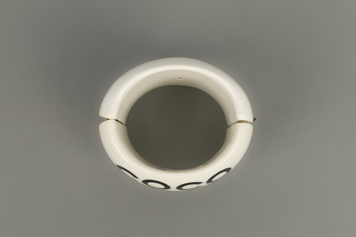 Bracelet manchette Chanel 2001