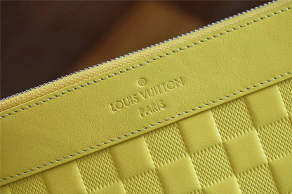 Franco Shops - Louis Vuittons  - 10931