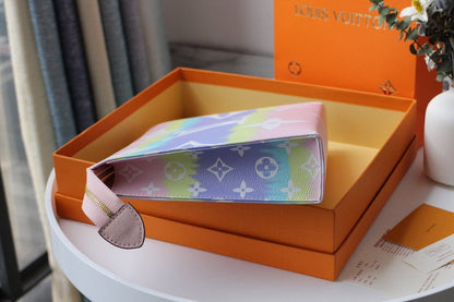 Franco Shops - Louis Vuittons  - 15564