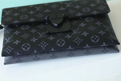 Franco Shops - Louis Vuittons  - 10547