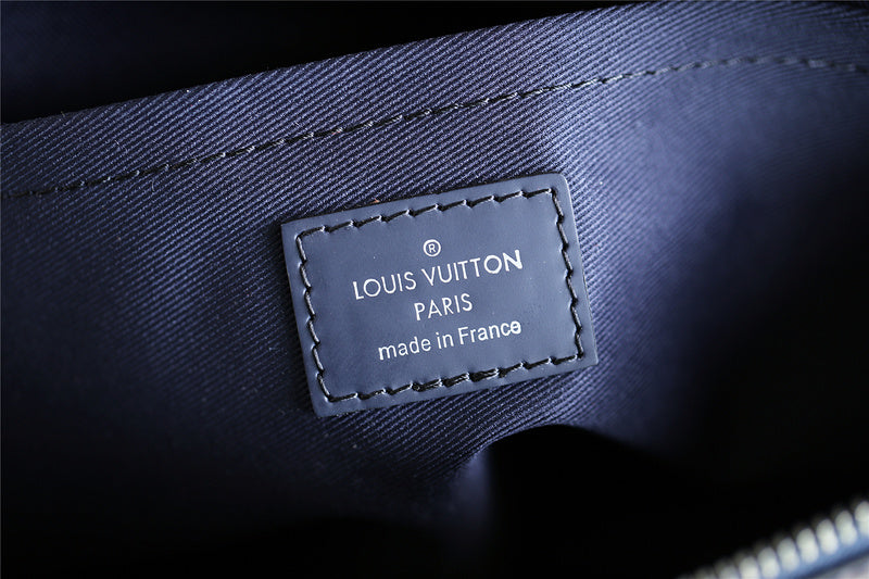 Franco Shops - Louis Vuittons  - 11122