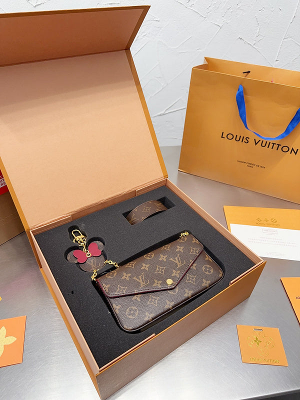 Franco Shops - Louis Vuittons  - 15022
