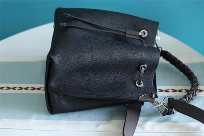 The Franco Shops - Louis Vuittons  - 7903