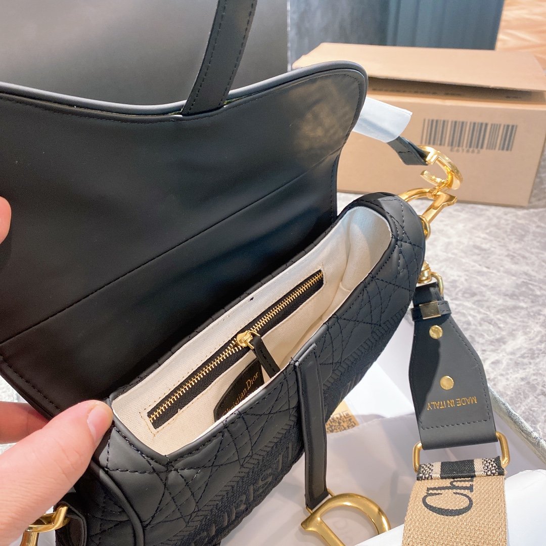 Luxury Edition Bags DIR 051