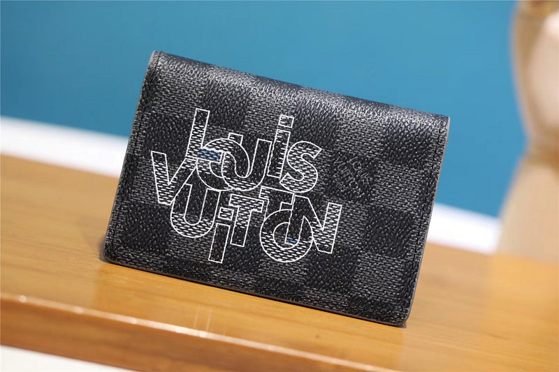 Franco Shops - Louis Vuittons  - 10992