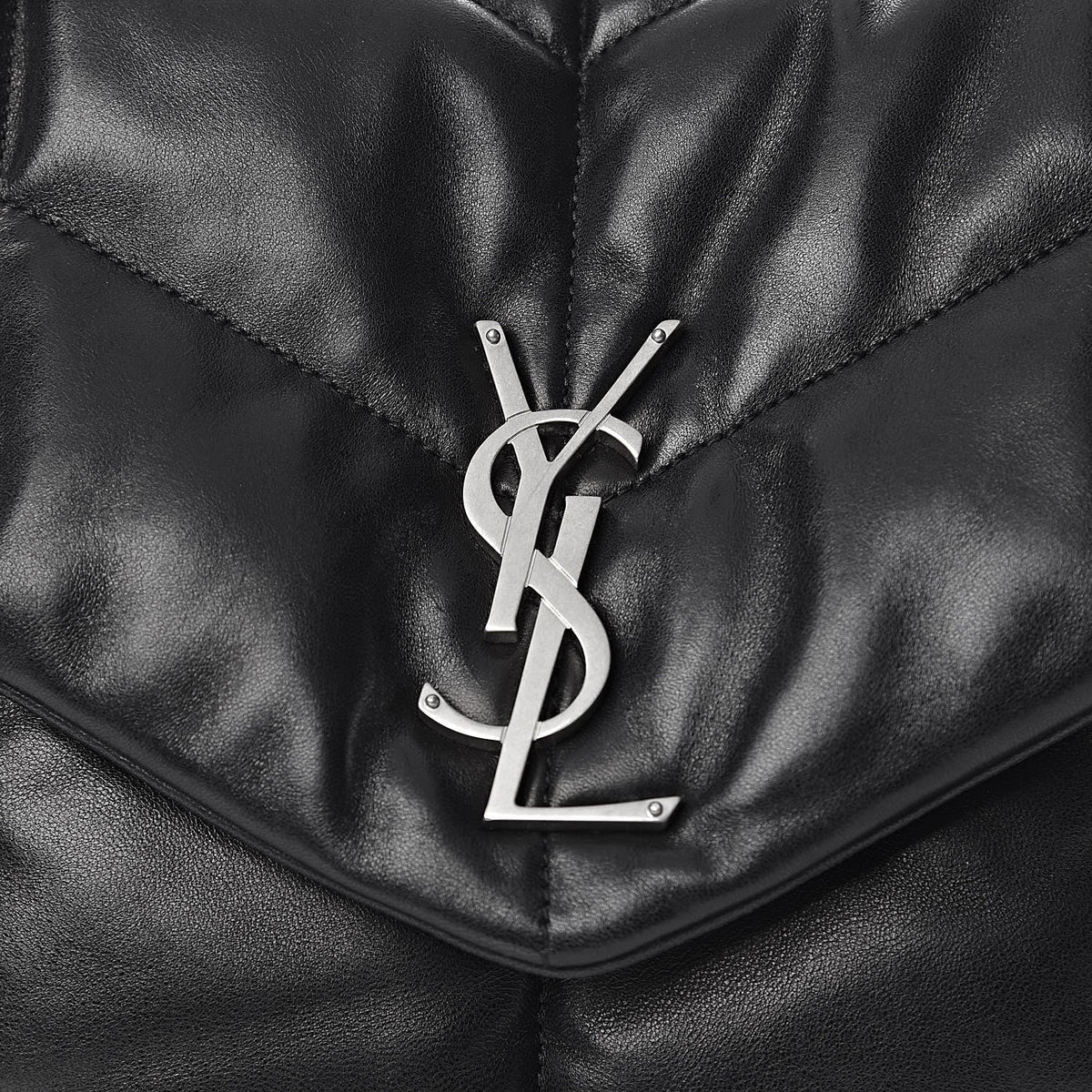 YSL LARGE LOU LOU SHOULDER Bag