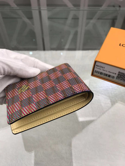 Franco Shops - Louis Vuittons  - 10975