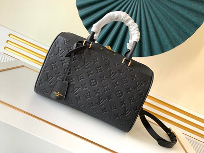 Franco Shops - Louis Vuittons  - 15215