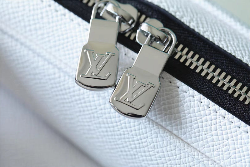 Franco Shops - Louis Vuittons  - 9949