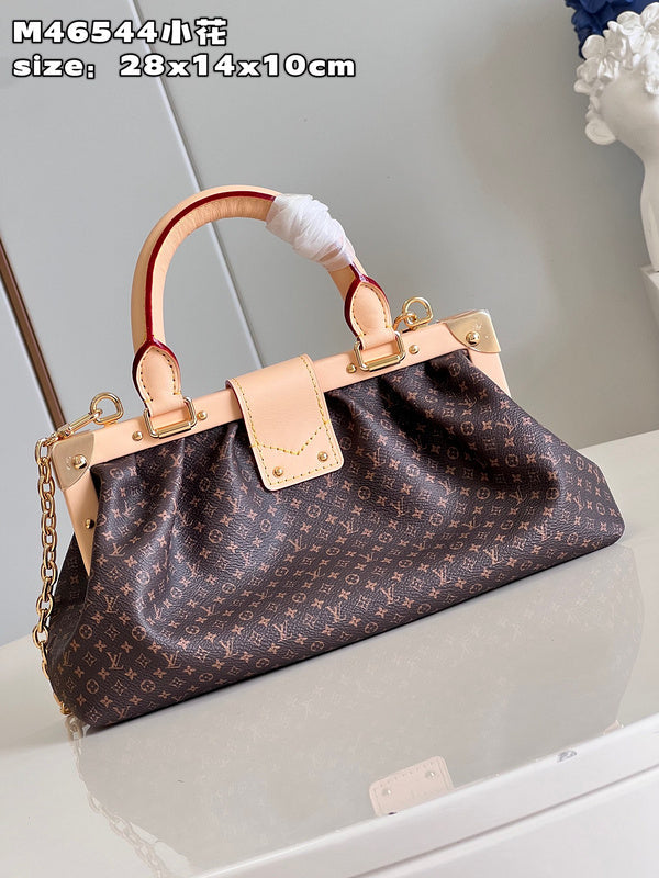 Franco Shops - Louis Vuittons  - 15474
