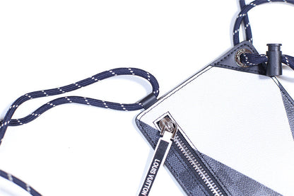 Franco Shops - Louis Vuittons  - 10955