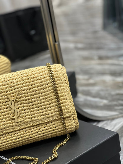 Yves Saint Laurent Niki Medium Chain Bag