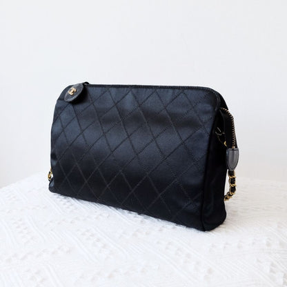 Chanel vintage silk clutch+chain