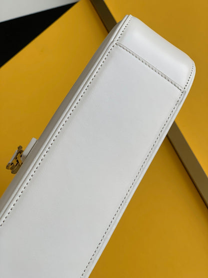 Yves Saint Laurent LE 5  7 Hobo Bag White Material