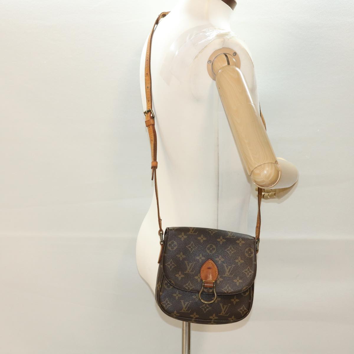 LOUIS VUITTON Monogram Saint Cloud MM Shoulder Bag M51243 LV 40144