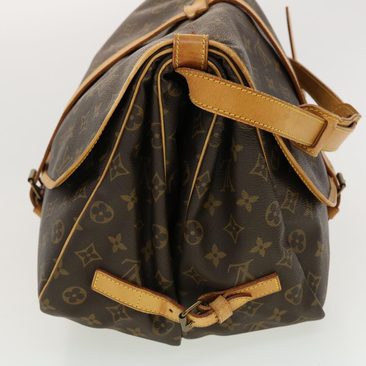 LOUIS VUITTON Monogram Saumur 35 Shoulder Bag M42254 LV 40298
