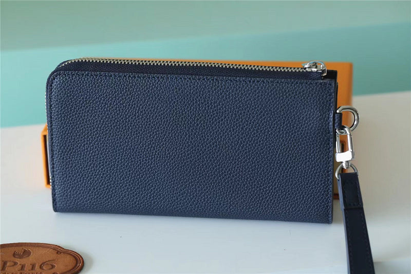 Franco Shops - Louis Vuittons  - 10687