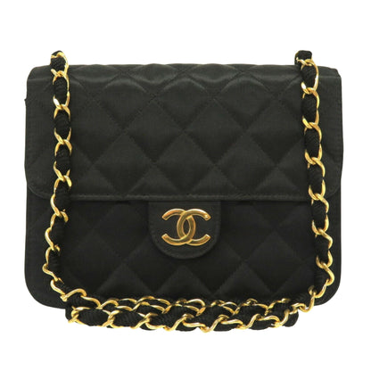 Chanel Mini matelassé