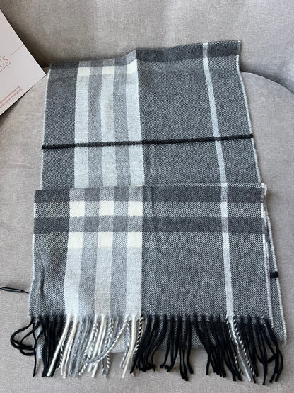 Burberry Classic Check Shale Grey Cashmere Scarf (RRP £420)