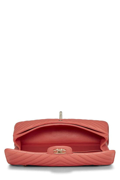 CHANEL,  Pink Chevron Lambskin Classic Double Flap Medium, Pink