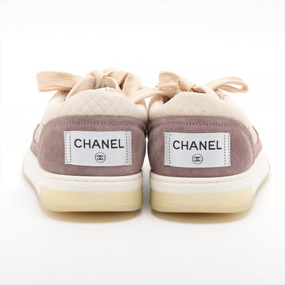 Chanel Coco Matrasse Suede Trainers 39  Beige X Pink G38740