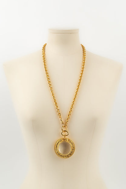 Collier loupe Chanel