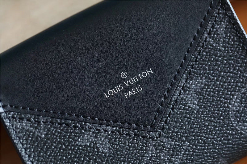 Franco Shops - Louis Vuittons  - 9177