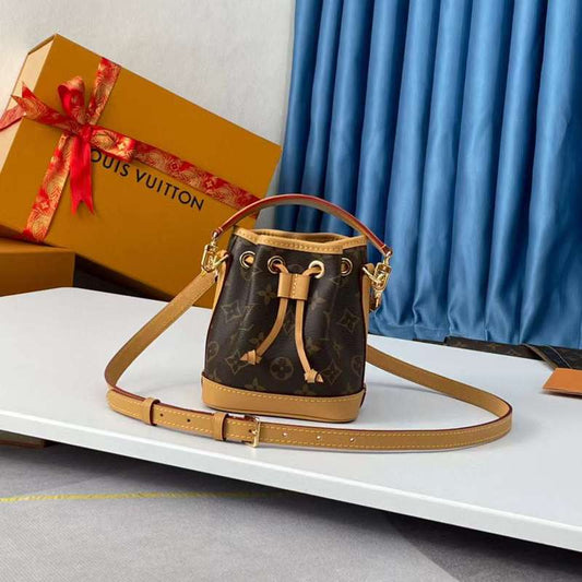 The Franco Shops - Louis Vuittons  - 12020