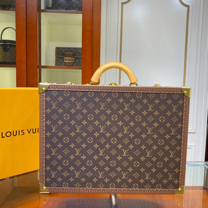 Franco Shops - Louis Vuittons  - 9495