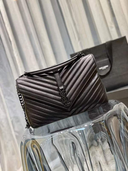 Yves Saint Laurent - Bags