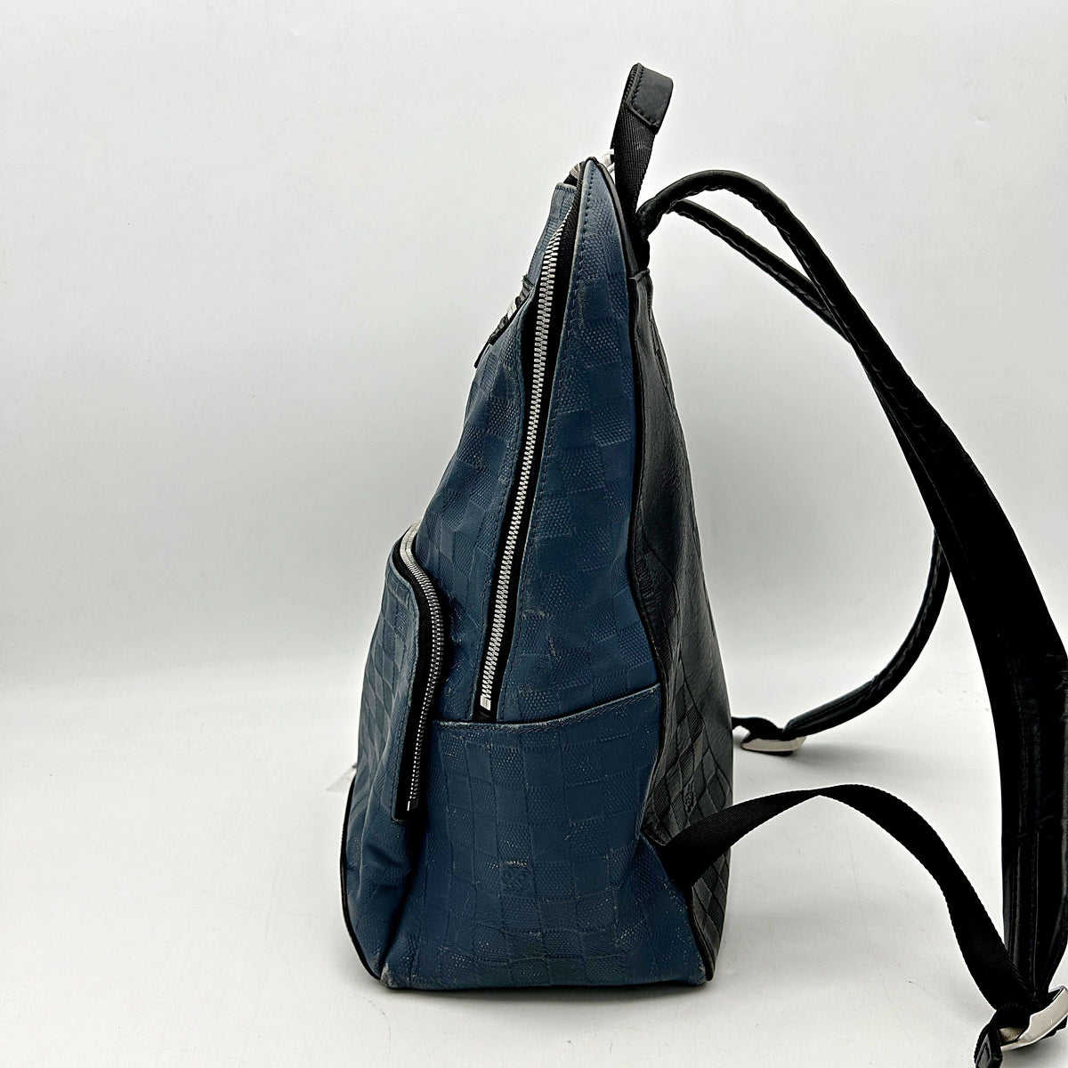 Louis Vuitton Damier Infini Avenue Backpack - Blue Backpacks, Bags LA33175