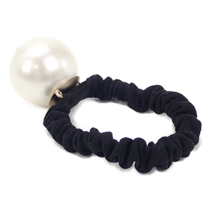 Chanel CC Faux Pearl Embellished Hair Scrunchie Natural Material Hair Accessory A63896 Y20154 Z3528 in Excellent condition