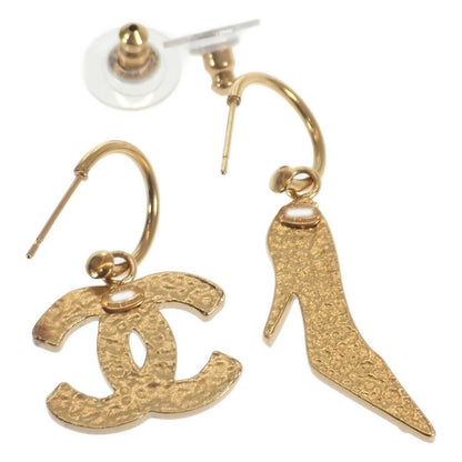 Chanel Mismatch CC & Heels Earrings Metal Earrings in Good condition