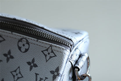 Franco Shops - Louis Vuittons  - 9465
