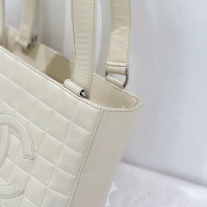 Chanel vintage tote bag