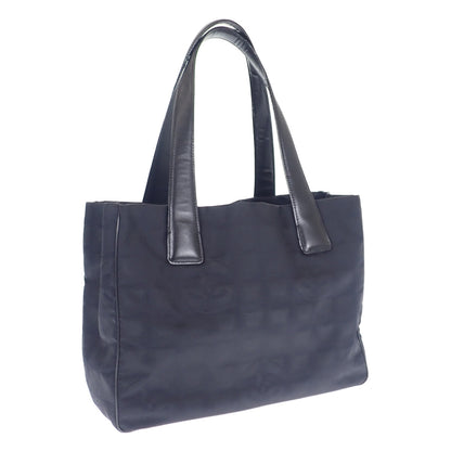 Chanel New Travel Line Tote Bag Canvas Tote Bag A20457 in Good condition