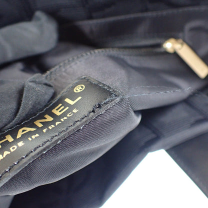 Chanel New Travel Line Tote Bag Canvas Tote Bag A20457 in Good condition