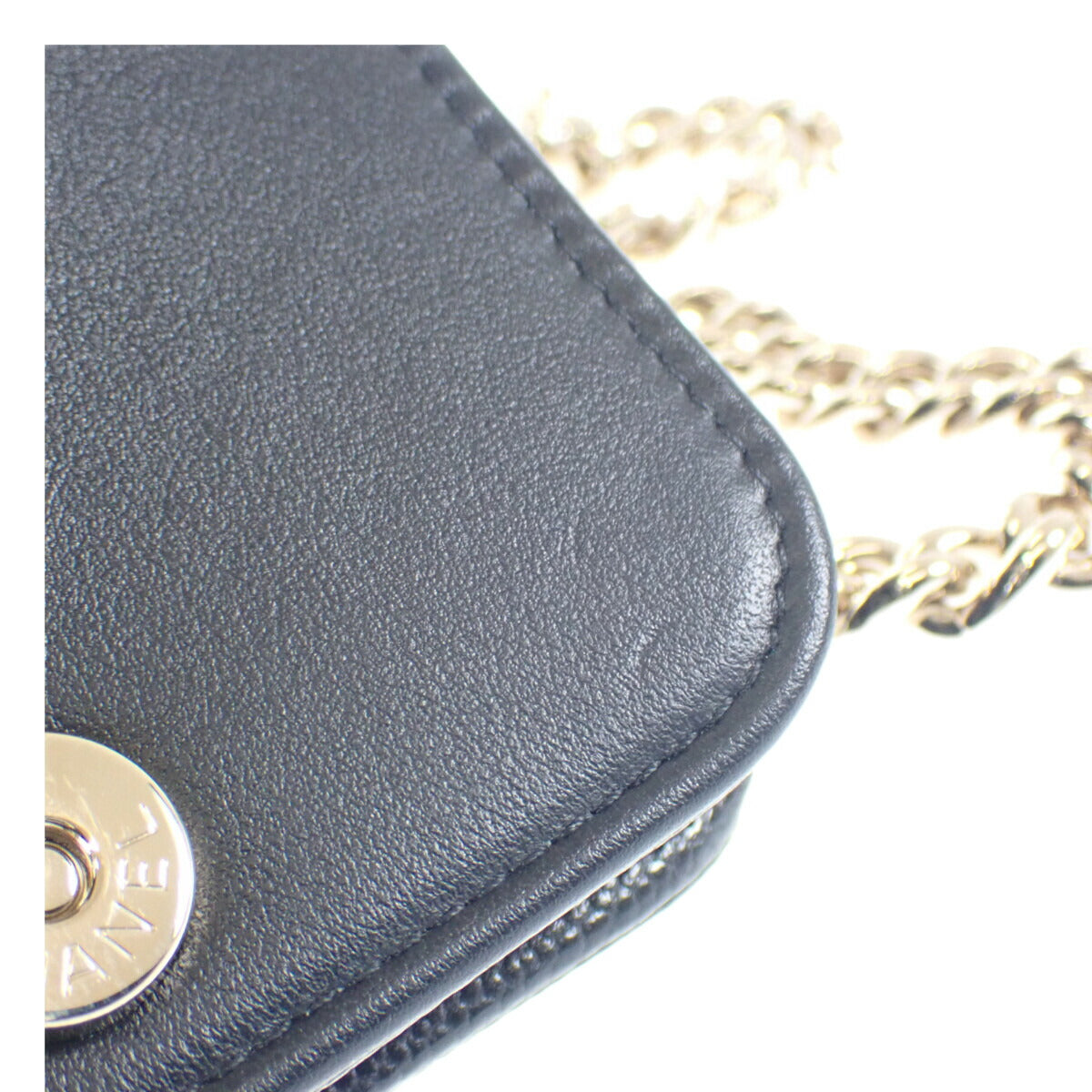Chanel CC Caviar Boy Belt Bag  Leather Belt Bag AP2302 B06291 94305 in Excellent condition