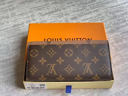 Franco Shops - Louis Vuittons  - 15766