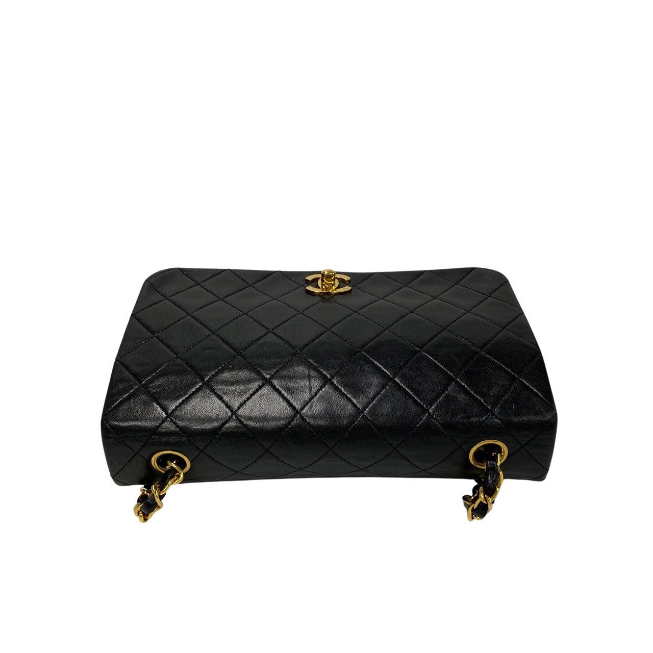 Chanel CC Quilted Leather Full Flap Bag Leather Crossbody Bag in Good condition