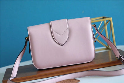 The Franco Shops - Louis Vuittons  - 7630
