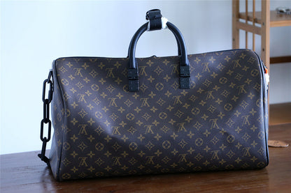 Franco Shops - Louis Vuittons  - 9454