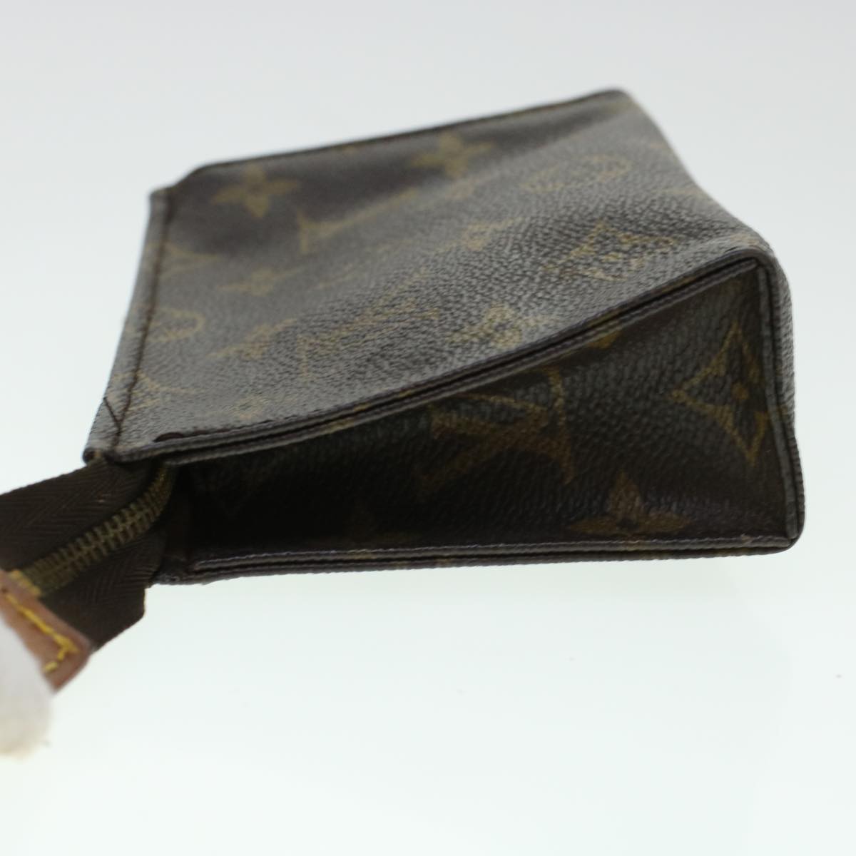 LOUIS VUITTON Monogram Poche Toilette 15 Pouch M47546 LV  45337