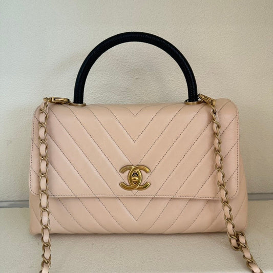 CHANEL Caviar Lizard Chevron Quilted Mini Coco Handle Flap Ivory B-