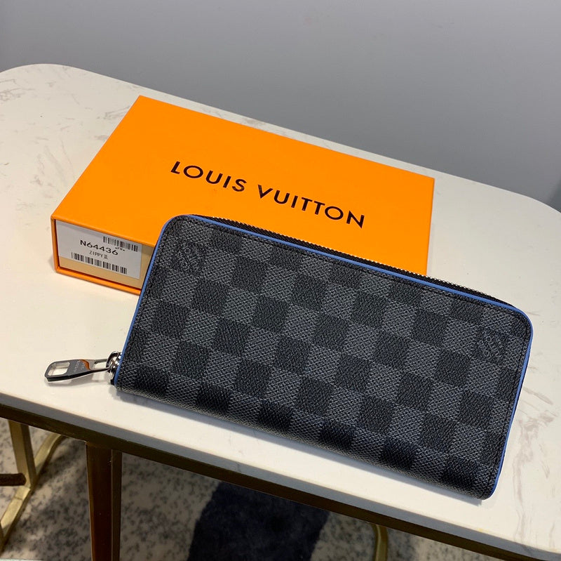 Franco Shops - Louis Vuittons  - 10858