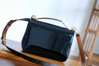 The Franco Shops - Louis Vuittons  - 7862